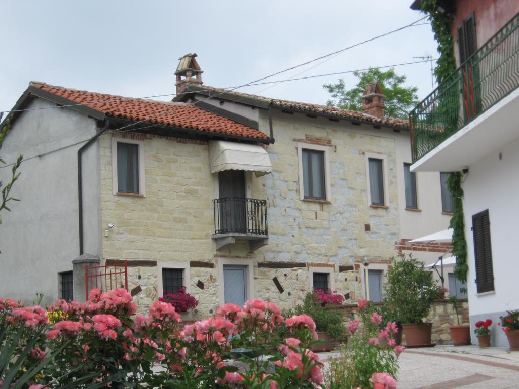 Albergotto Natalina Grazzano Badoglio Exteriér fotografie